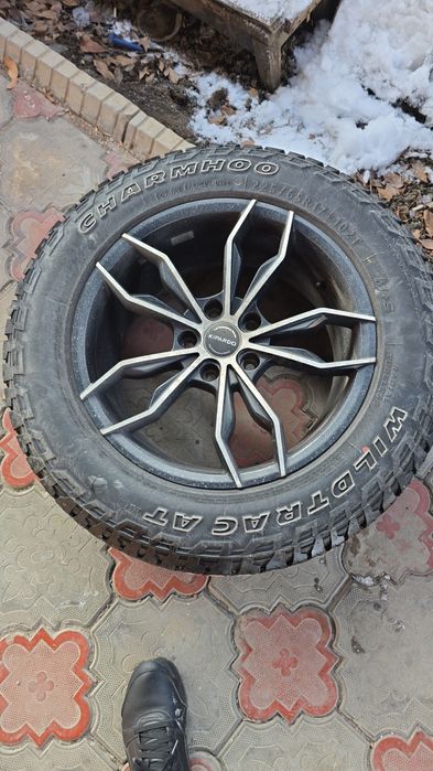 Продам комплект колёс 5×114.3