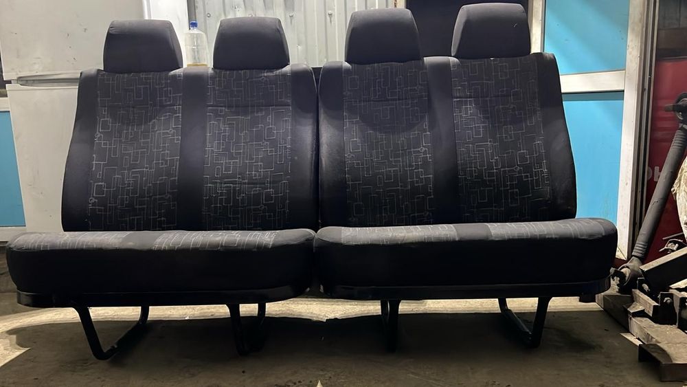 Сиденье от газель 2шт