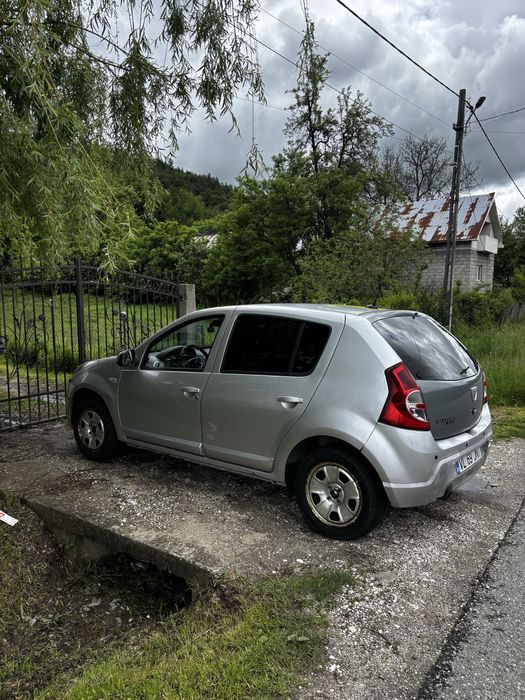 DACIA Sandero 2010 — imagine 3