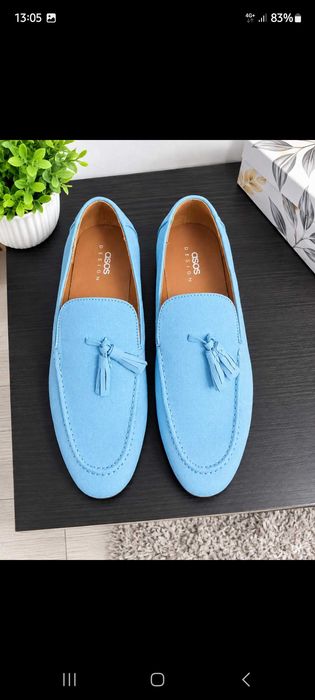 Vand pantofi ocazie