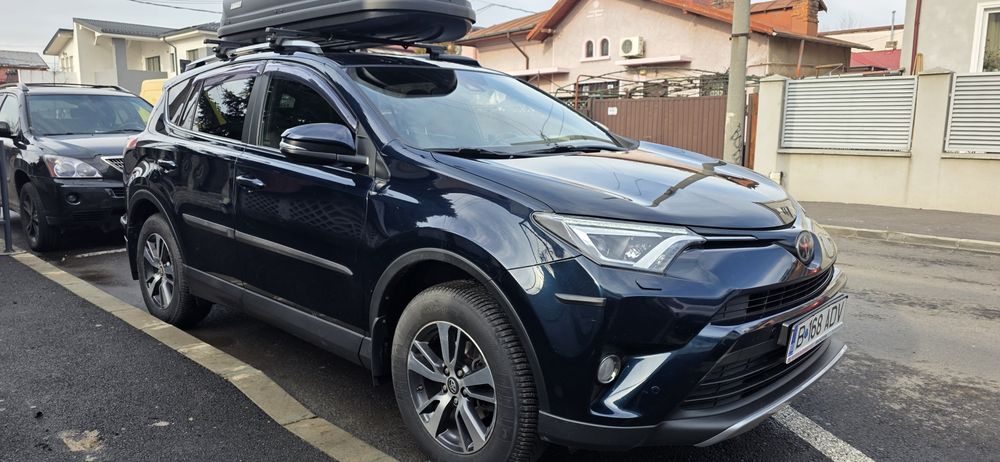 Toyota Rav4, 2 L benzina