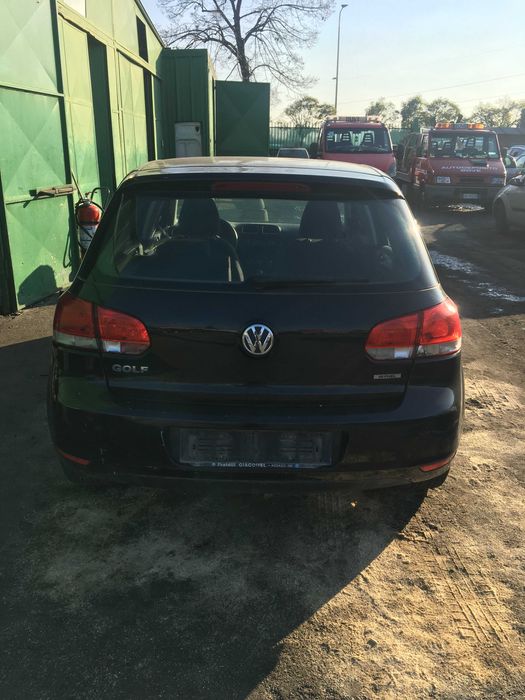 фолксваген голф 6/Volkswagen Golf 6 1.6GPL 2010 на части