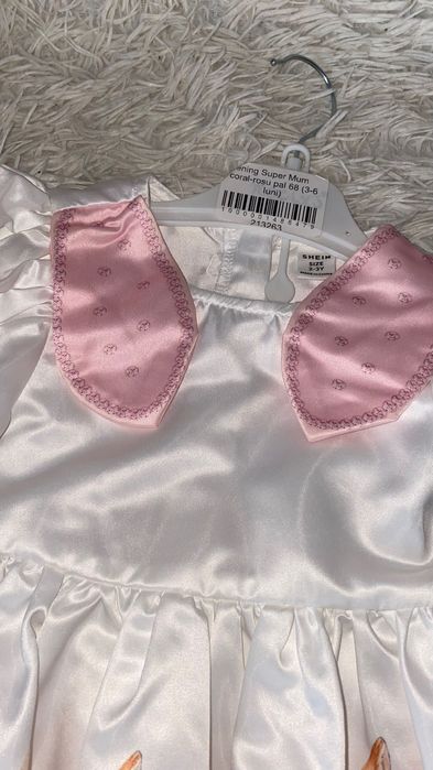 Rochița cu motiv de Paște 2-3 ani