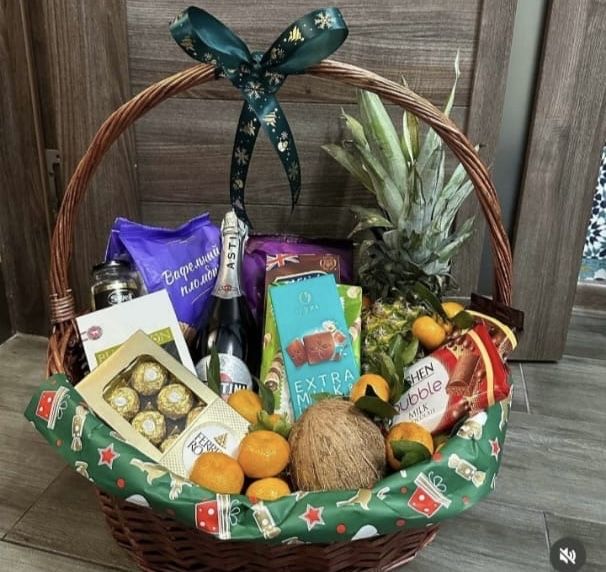 Корзины подарочные корзина