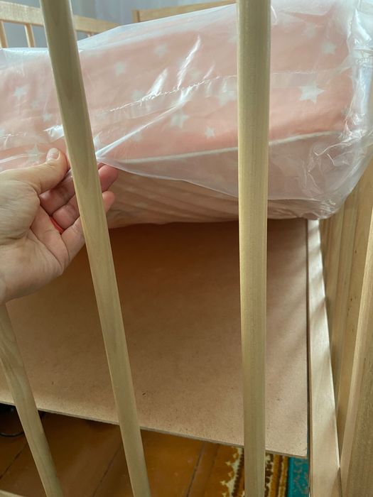 Детская кровать( манеж)