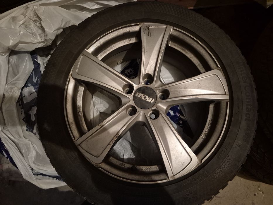 Зимни гуми с джанти 17 225 50