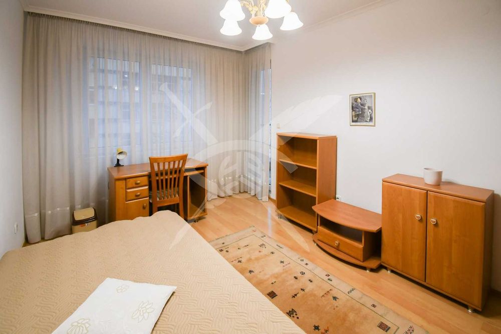 Дава се под наем Тристаен апартамент в София, Иван Вазов - 100 кв.м за 897.6 € - Снимка #4