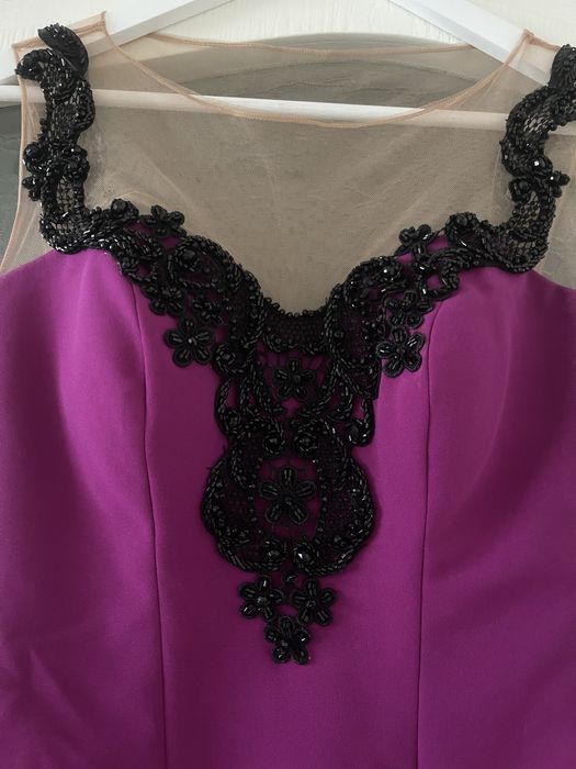 Къса рокля за бал