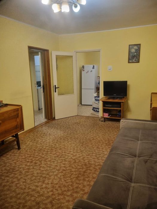 Inchiriez apartament 2 camere Nord
