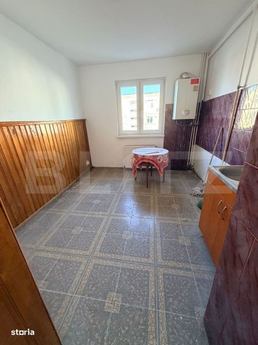 De vanzare Apartament 3 camere in fata Garii Fagaras — fotografia 1