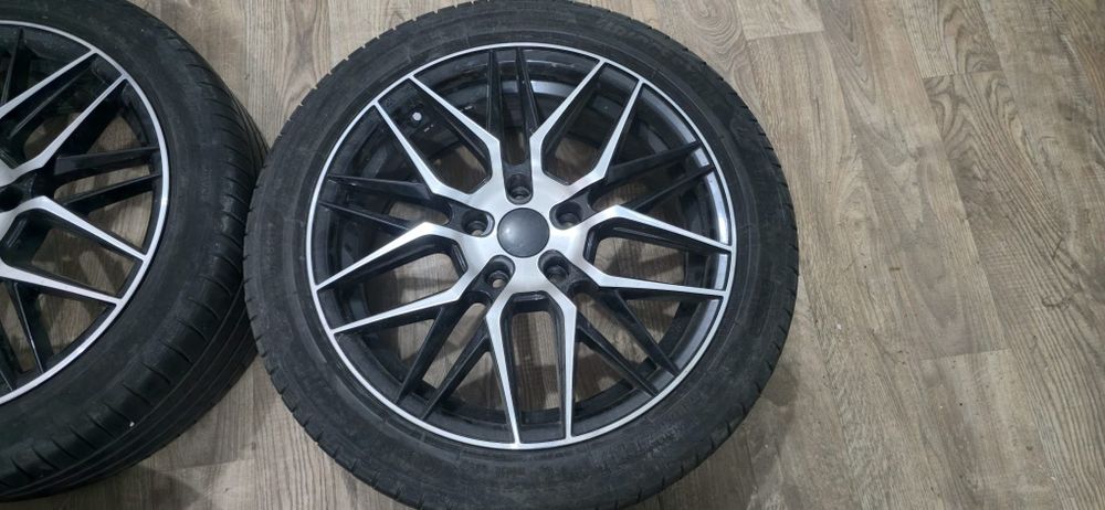 Set 4 roti jante japan racing r17 5x114.3 cb 67.1