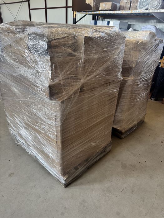 Vand paleti  100-150 produse