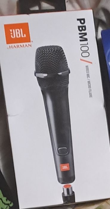 Microfon jbl pbm100, folosit puțin, în stare perfectă
