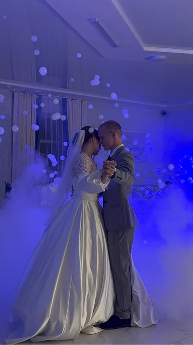 Сдам в аренду 2 платья