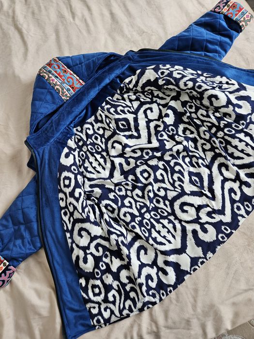 Ұл балаларға шапан капюшонымен