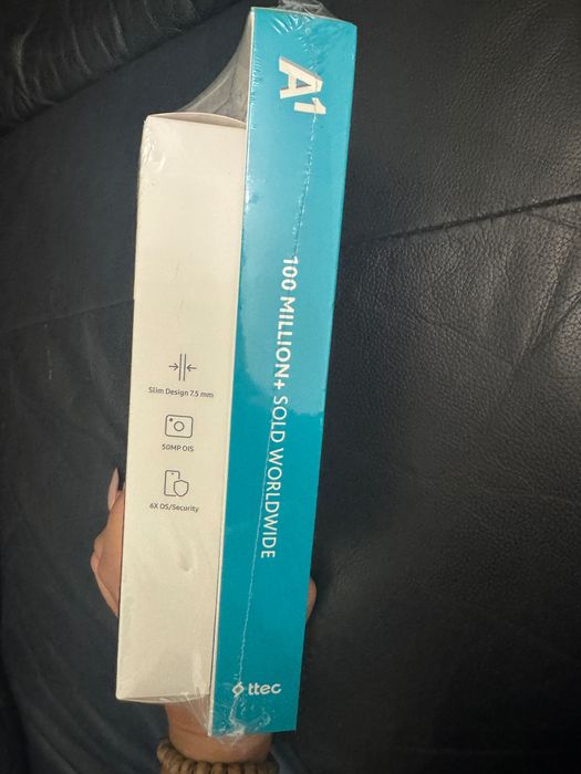 Смартфон Samsung Galaxy A17, 4GB, 128GB, light blue + преносима батерия 10 000 mah+ 24м. гаранция