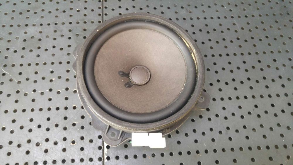 Boxa audio stanga spate chevrolet captiva c100 c140 25907868