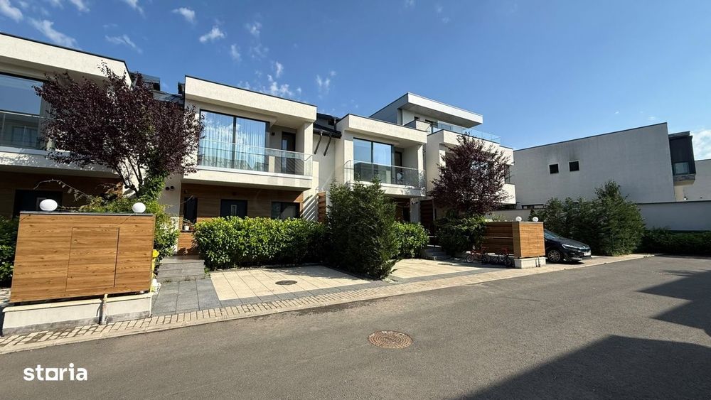 Vile Finalizate Exclusiviste Langa Lac l Complex Rezidential
