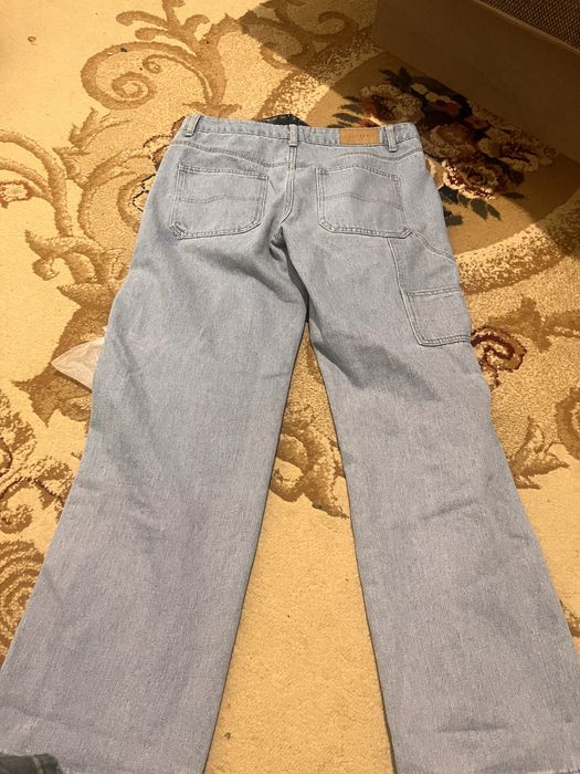 продам светлые джинсы