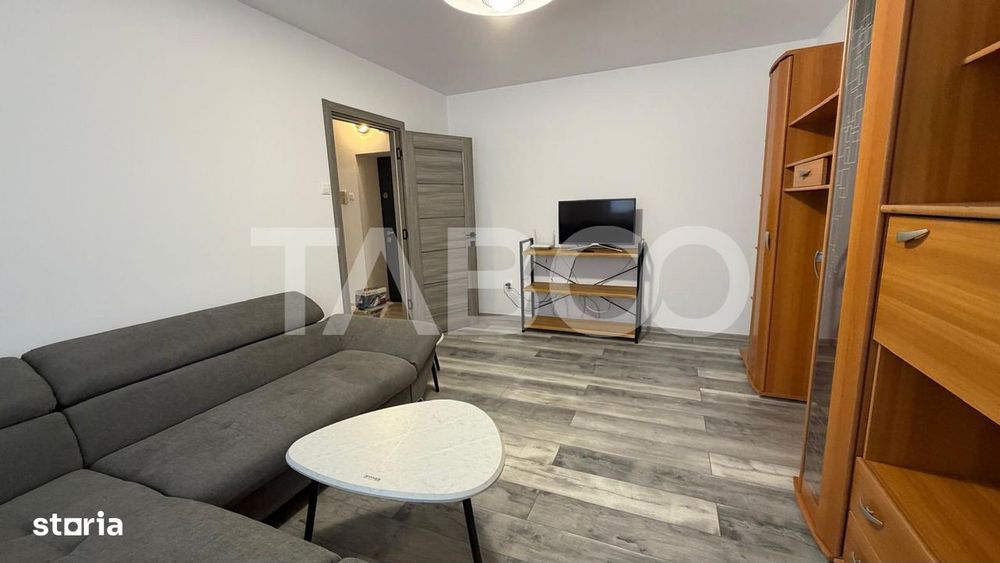 Apartament cu 2 camere decomandate etaj 3 in zona Mihai Viteazul