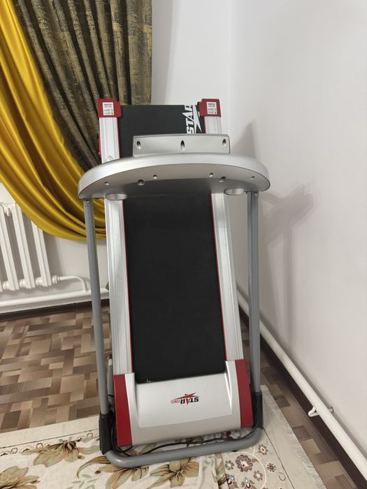 Беговая дорожка новая