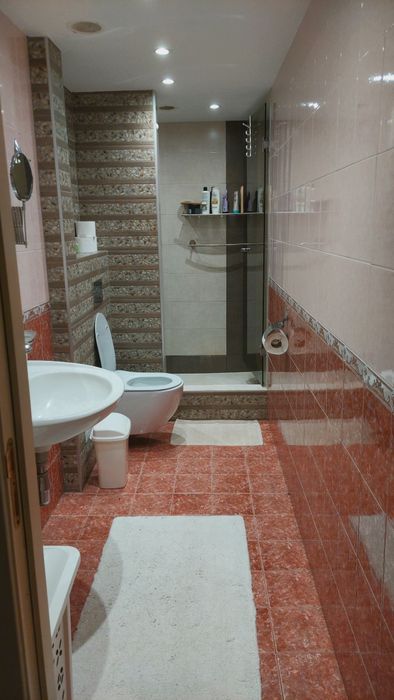 Дава се под наем Тристаен апартамент в Пловдив, Каменица 2 - 100 кв.м за 169.83 € - Снимка #4