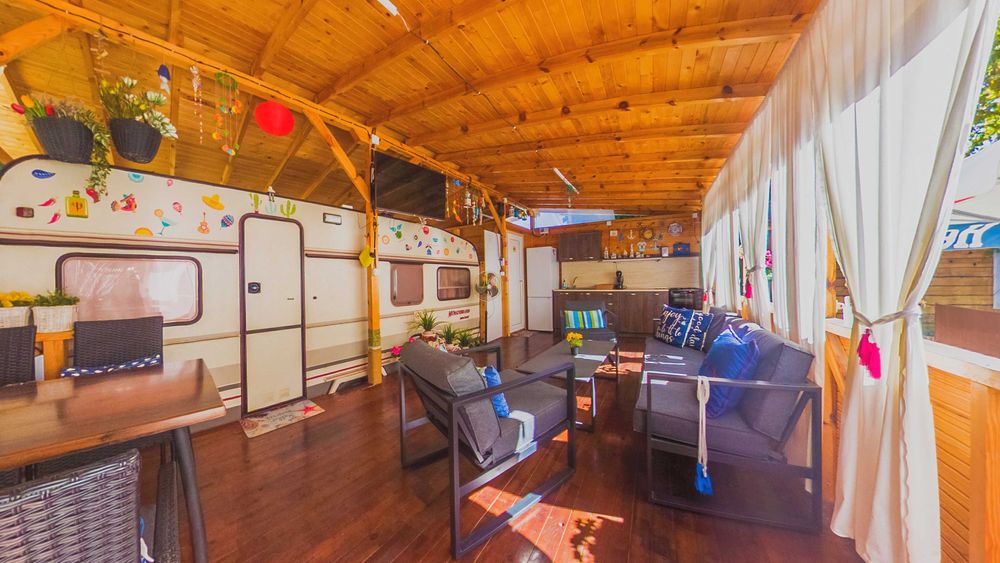 ПРОМО - Каравана Tulip - 4 сезона - Градина