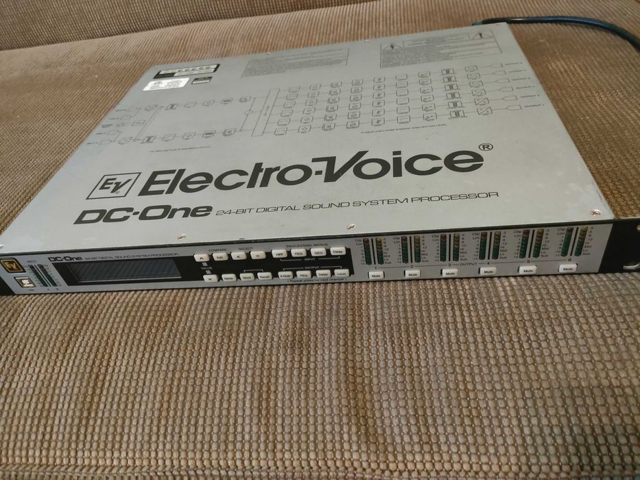 Procesor, crossover, dsp egalizator dsp Behringer Dbx Pa 2