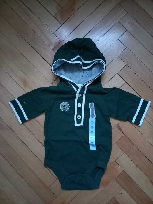 Body bebe cu maneca lunga gluga NOU cu ETICHETA de firma 3 - 6 luni