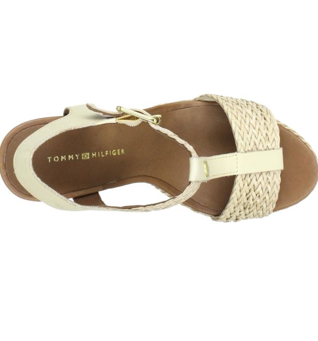 Продам Tommy Hilfiger. Новые