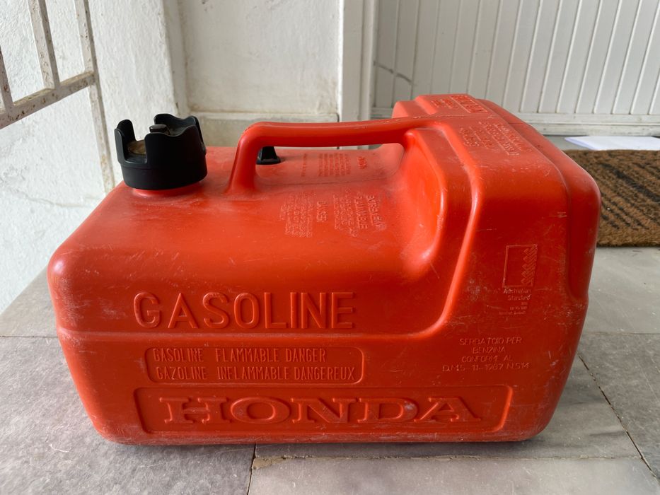 Резервоар Honda за извънбордов двигател