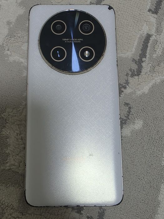 Huawei nova 13 i  128гбпамять