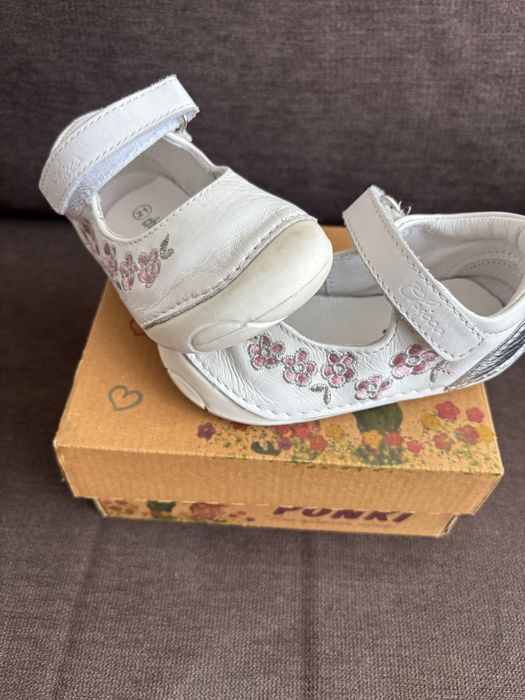 Детски обувки chicco 21 номер