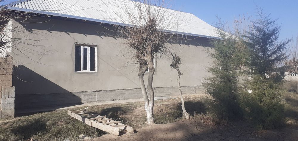 Uy sotiladi surochni