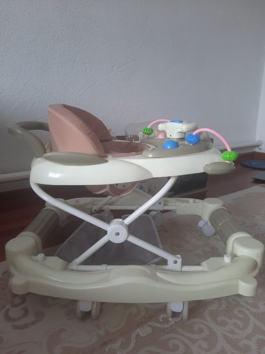 Продается детский ходунок