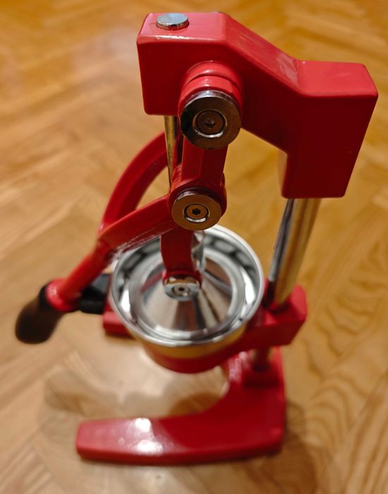 Професионална цитрус преса за нар черна Zokura Z100RD