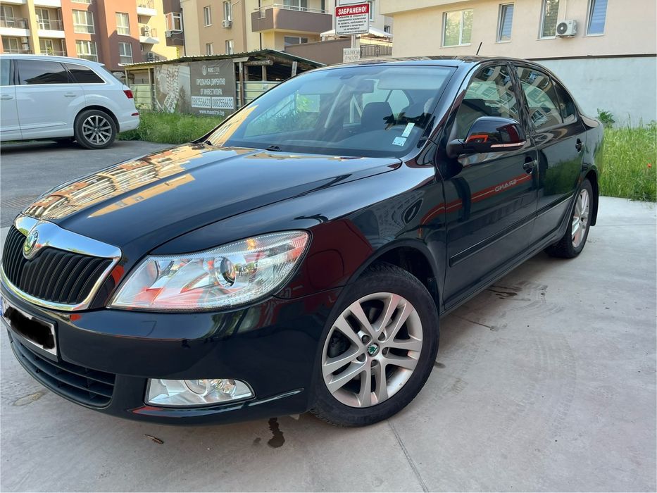 Шкода Октавия 1.8