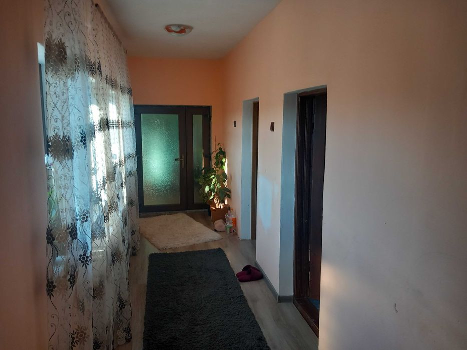 Casa de vanzare ...zona Novaci jud Gorj