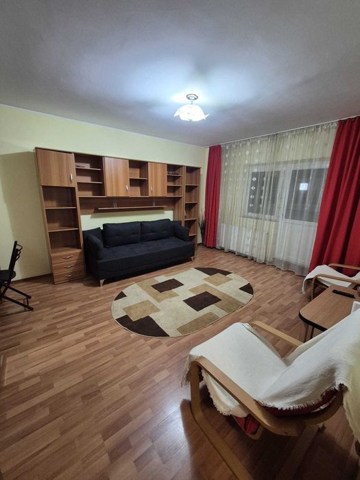 Garsoniera de inchiriat zona Costin Georgian