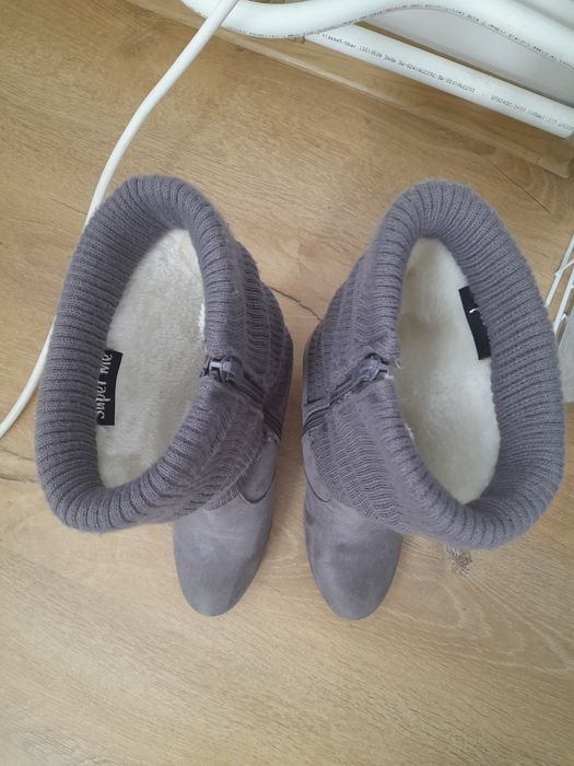 Cizme botine gri imblanite nr 36