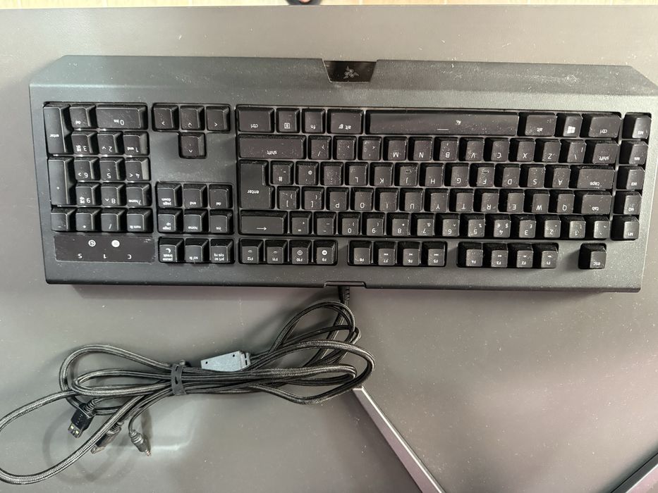 Геймърска клавиатура- Razer deathadder Chroma V2 X