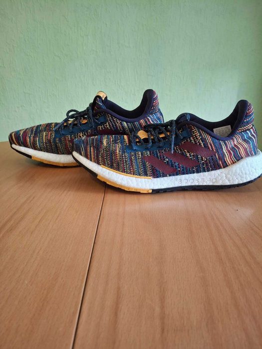 Спорти обувки Адидас летен модел,размер 41,цена 15 евро