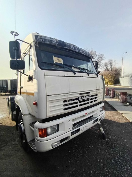 Седельный тягач  КАМАЗ  6х4