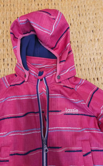 куртка на девочка 4-6 лет Lassie размер 110 см