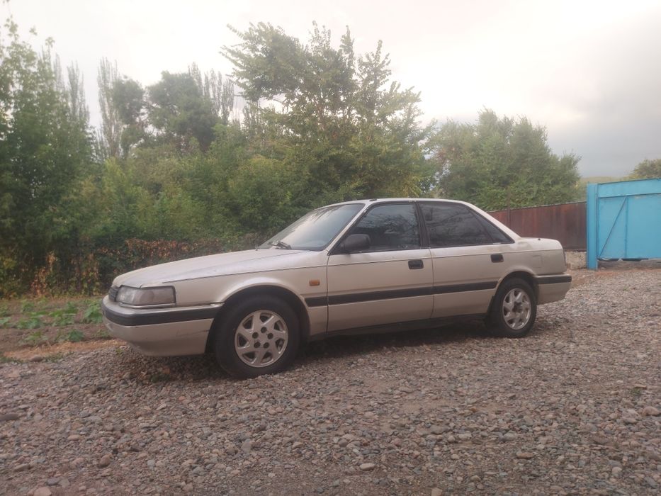 Продам автомобиль мазда 626 2.2 объем