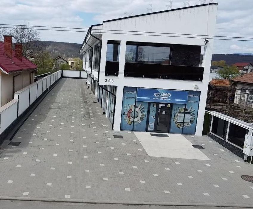 Spatiu comercial de inchiriat