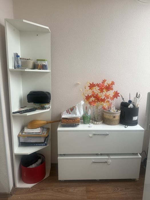 Срочно продам шкафы