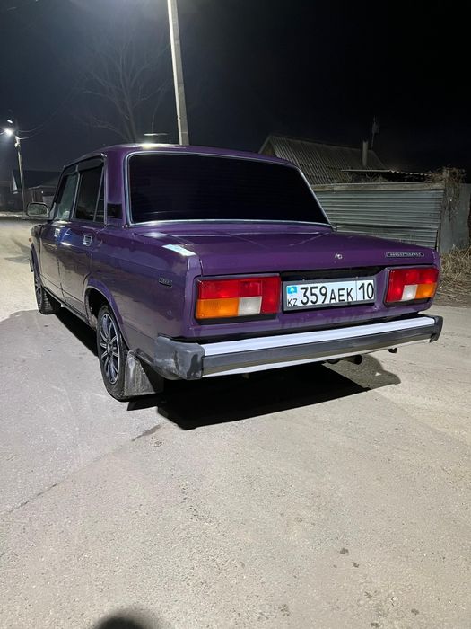 Продам ваз 2105.