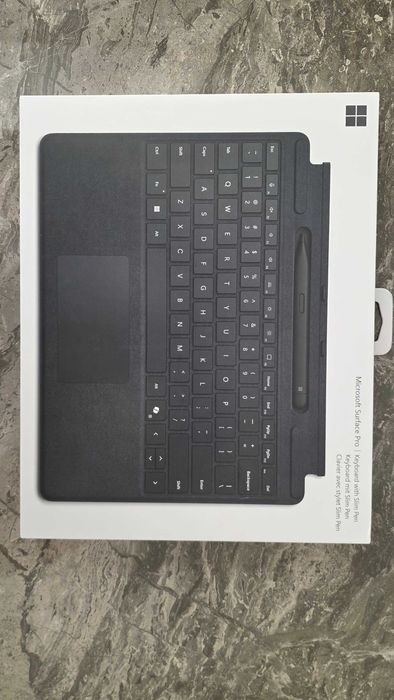 Microsoft Surface Pro 11th Ed Snapdragon X Elite + Keyboard + Pen / Schimb