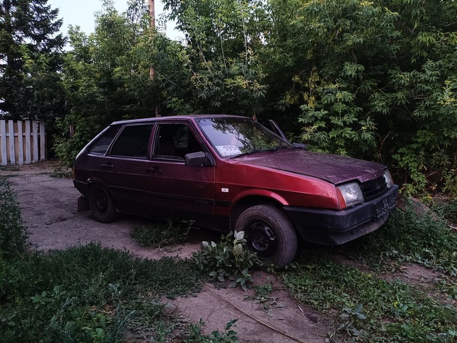 продам ваз 2109 срочно